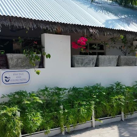 Fins Dive And Leisure Hotel Rasdhoo Exterior photo